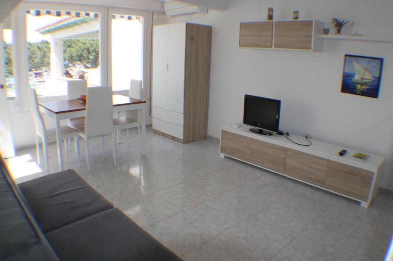 Agi Port De Rosas Apartamento Exterior foto