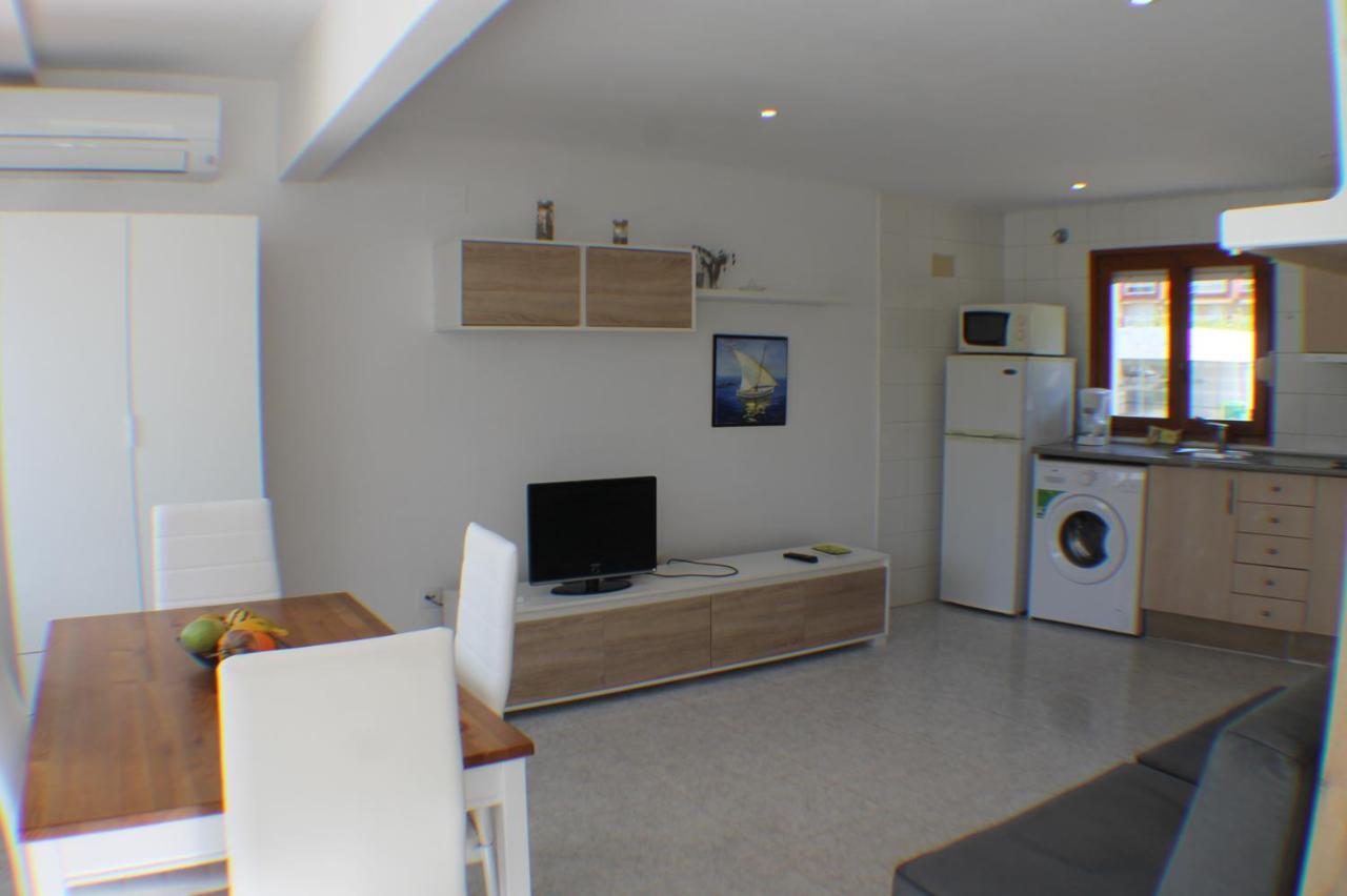 Agi Port De Rosas Apartamento Exterior foto